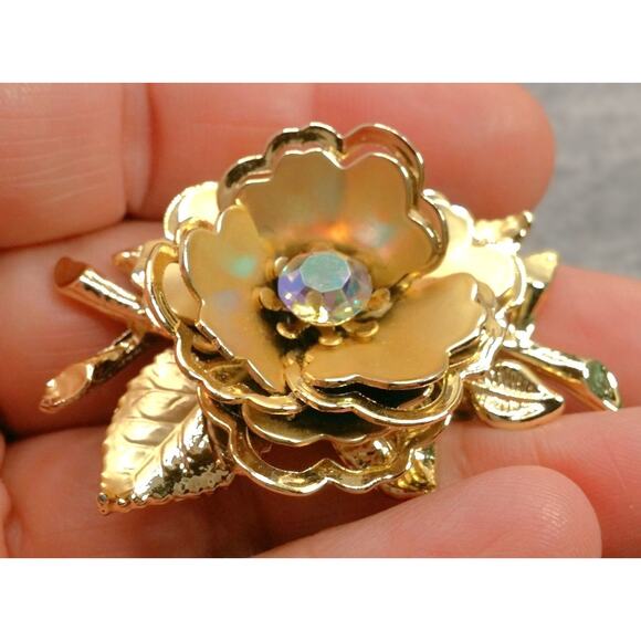 Vintage Floral Brooch Branch Cut out Leaves AB Rhinestone MCM Dogwood 3D Pin - Picture 8 of 12